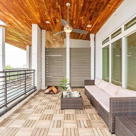 Riverwalk Penthouse Oasis W/Free Parking Gym Pool San Antonio Buitenkant foto
