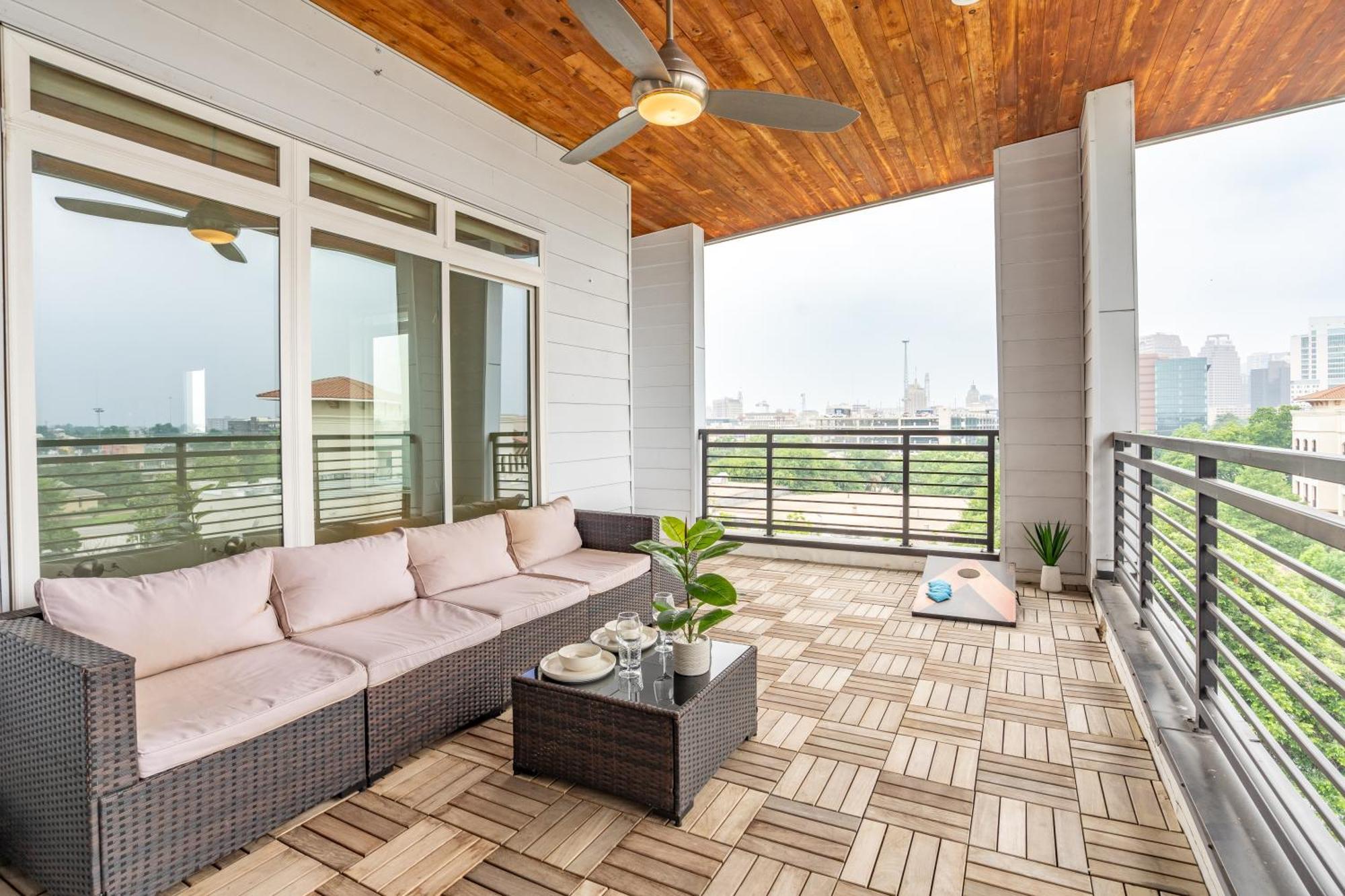 Riverwalk Penthouse Oasis W/Free Parking Gym Pool San Antonio Buitenkant foto