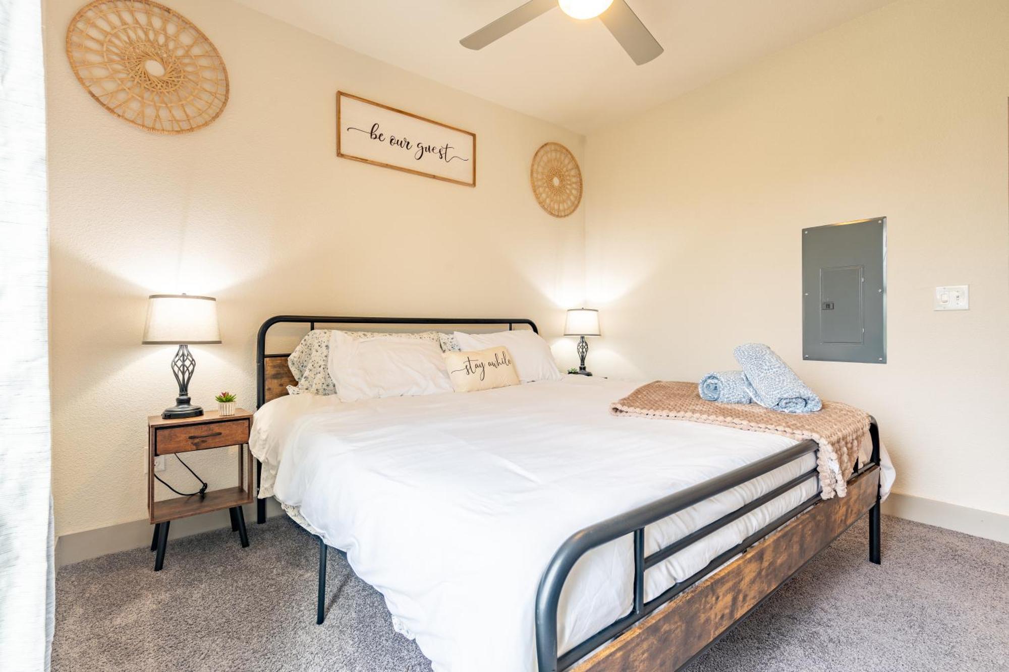Riverwalk Penthouse Oasis W/Free Parking Gym Pool San Antonio Buitenkant foto