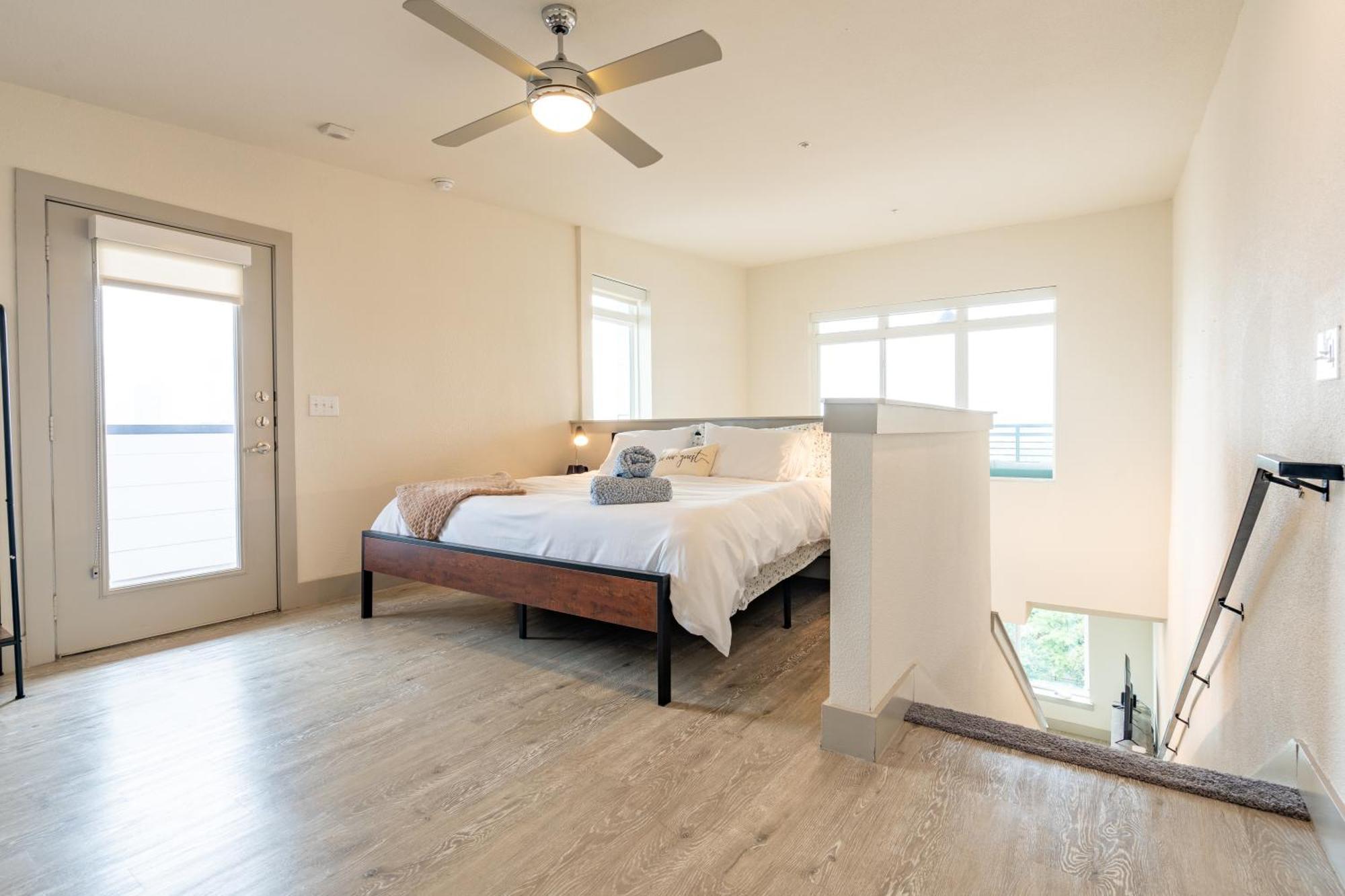 Riverwalk Penthouse Oasis W/Free Parking Gym Pool San Antonio Buitenkant foto